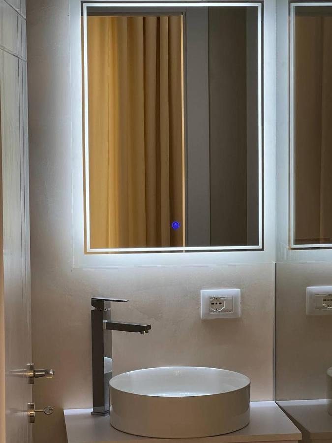 Mare Rooms Vlore Kanine Buitenkant foto